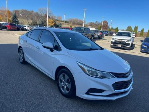 2017 Chevrolet Cruze LS