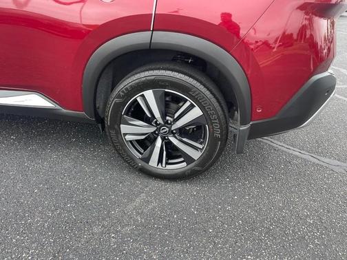 Scarlet Ember Tintcoat 2023 Nissan Rogue Platinum