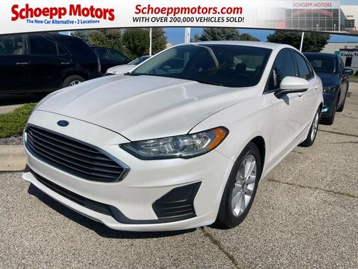 2020 Ford Fusion SE