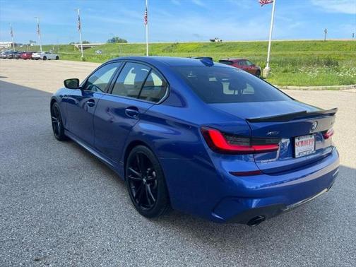 2022 BMW 330 xDrive