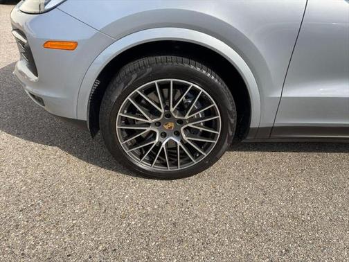 2021 Porsche Cayenne AWD