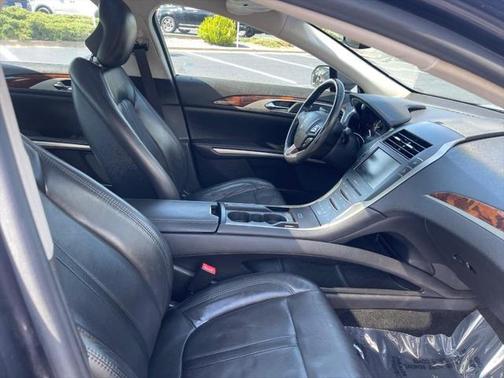 2013 Lincoln MKZ Hybrid Base