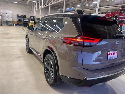 2024 Nissan Rogue Platinum