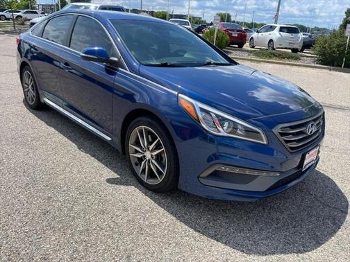 2017 Hyundai SONATA Sport 2.0T