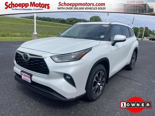 Wind Chill Pearl 2022 Toyota Highlander XLE
