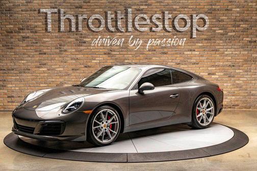 2017 Porsche 911 Carrera 4