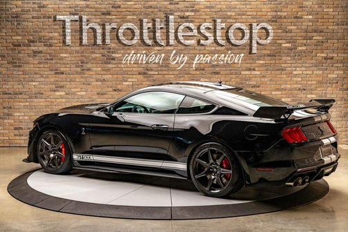2020 Ford Shelby GT500 Base