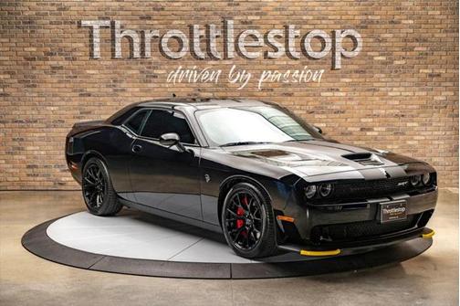 2016 Dodge Challenger SRT Hellcat