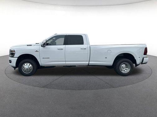 2026 RAM 3500 Laramie Crew Cab 4x4 8' Box