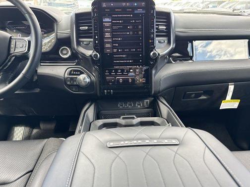 2025 RAM 1500 Limited