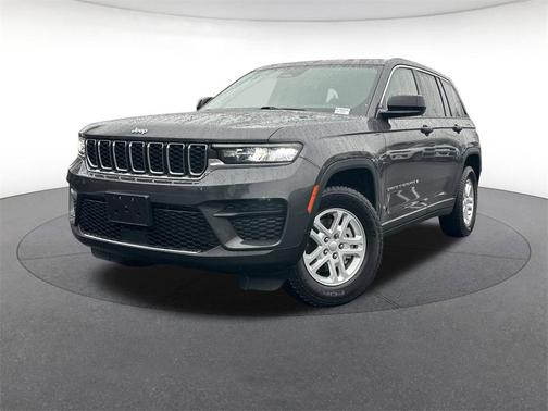 2022 Jeep Grand Cherokee Laredo