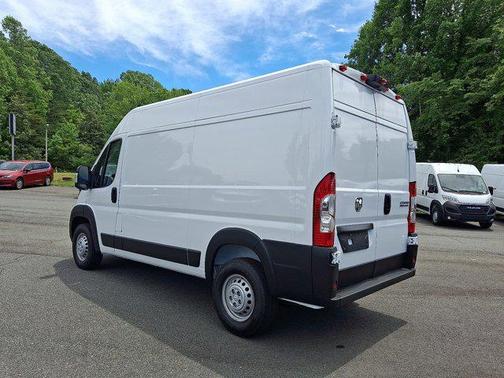 2025 RAM ProMaster 2500 Tradesman