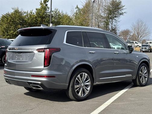 2021 Cadillac XT6 Premium Luxury FWD