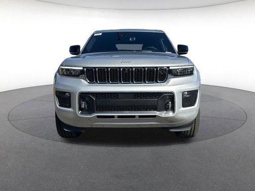 2025 Jeep Grand Cherokee Overland