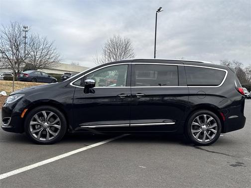 2019 Chrysler Pacifica Limited