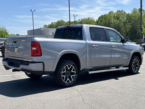 Billet Silver Metallic Clearcoat 2025 RAM 1500 Laramie