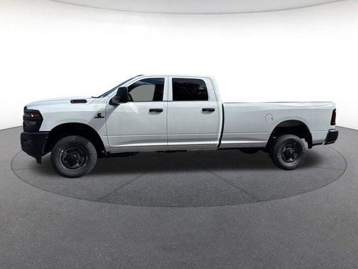 2026 RAM 2500 Tradesman Crew Cab 4x4 8' Box