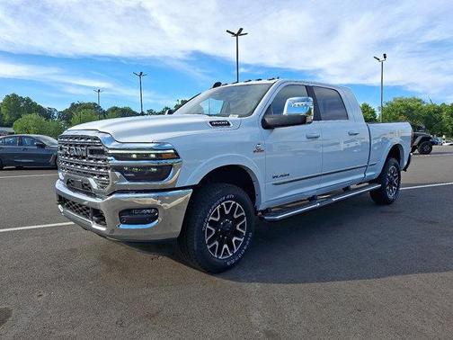 2025 RAM 3500 Limited Mega Cab 4x4 6'4' Box