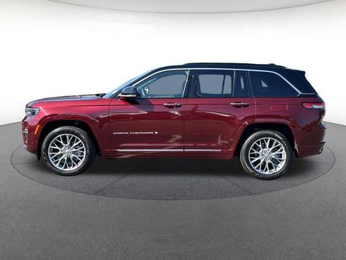 Velvet Red Pearlcoat 2025 Jeep Grand Cherokee Summit