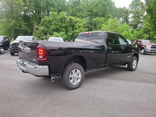 2025 RAM 2500 Big Horn Crew Cab 4x4 8' Box
