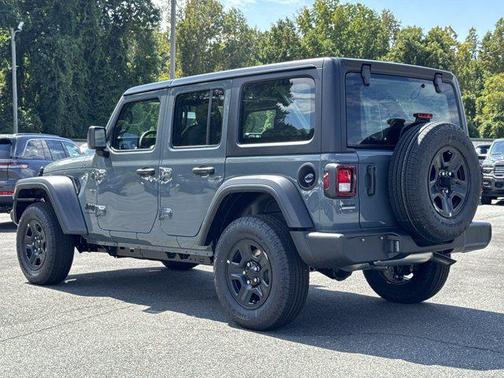 2025 Jeep Wrangler Sport