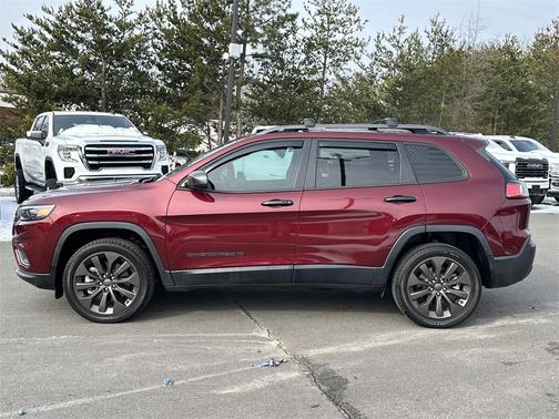 2021 Jeep Cherokee Latitude Lux