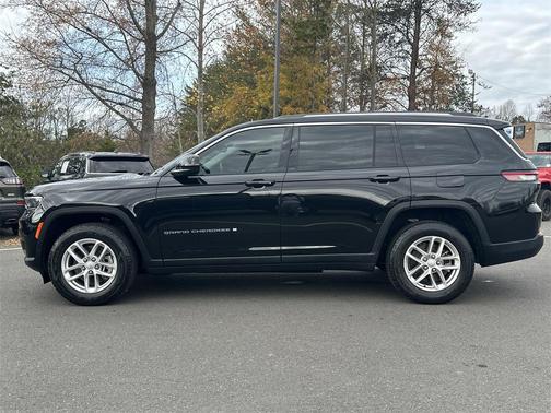 2021 Jeep Grand Cherokee L Laredo
