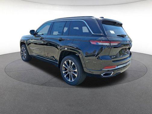 2025 Jeep Grand Cherokee Overland