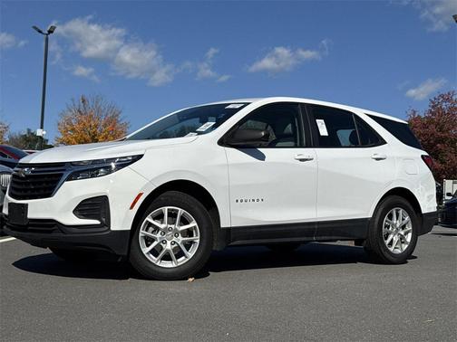 2023 Chevrolet Equinox LS