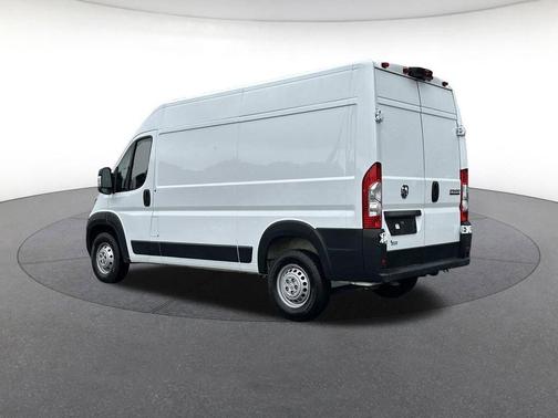 Bright White Clearcoat 2025 RAM ProMaster 2500 Tradesman