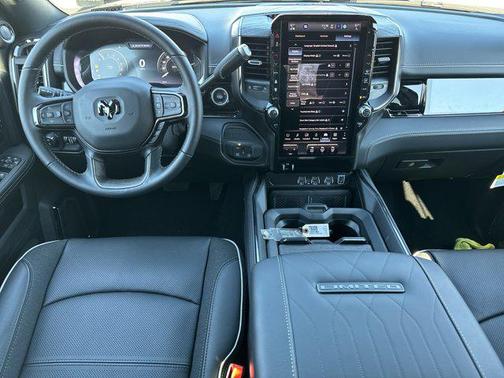 2026 RAM 2500 Limited Crew Cab 4x4 6'4' Box