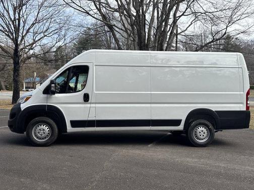 Bright White Clearcoat 2026 RAM ProMaster 3500 High Roof