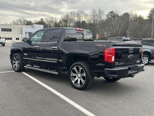 2018 Chevrolet Silverado 1500 High Country