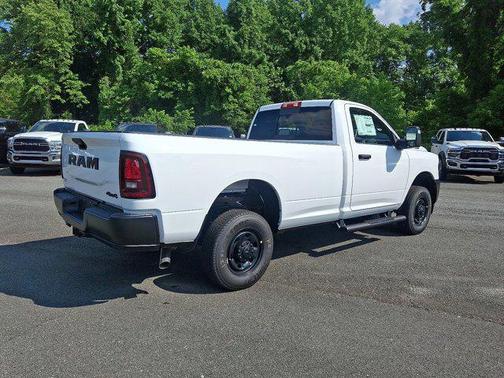 2025 RAM 2500 Tradesman Regular Cab 4x4 8' Box
