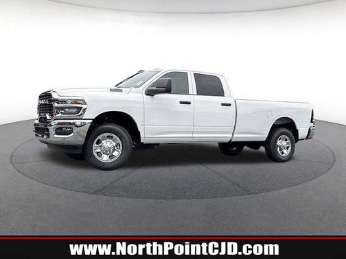 2025 RAM 3500 Tradesman Crew Cab 4x4 8' Box