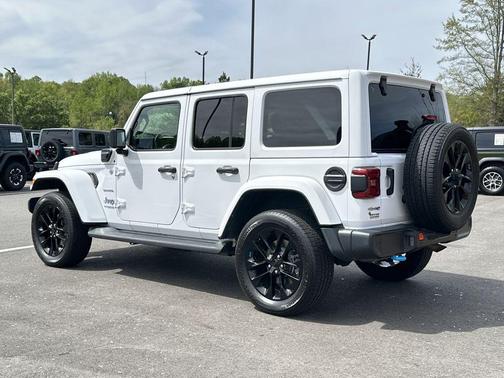 2022 Jeep Wrangler Unlimited 4xe Sahara