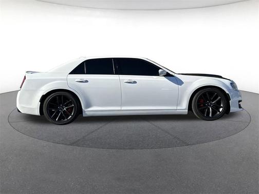 2023 Chrysler 300 C