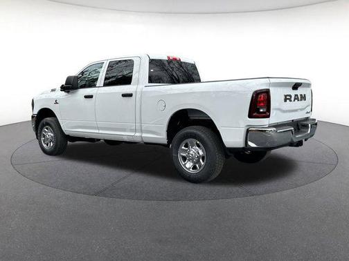 2026 RAM 3500 Tradesman Crew Cab 4x4 6'4' Box