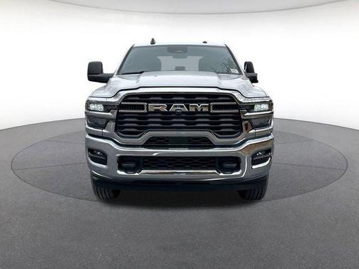 2026 RAM 3500 Tradesman Crew Cab 4x4 6'4' Box