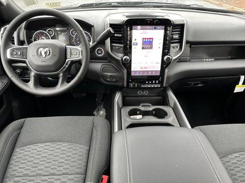 2026 RAM 2500 Big Horn Crew Cab 4x4 8' Box