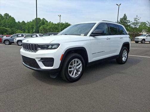 2024 Jeep Grand Cherokee Laredo X 4x4