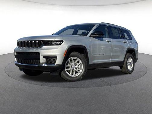 Silver Zynith 2025 Jeep Grand Cherokee L Laredo