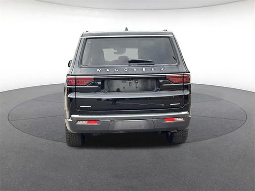 2022 Jeep Wagoneer Series II 4x4