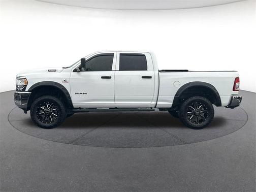 2020 RAM 2500 Tradesman Crew Cab 4X4 6'4' Box