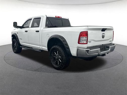 2020 RAM 2500 Tradesman Crew Cab 4X4 6'4' Box