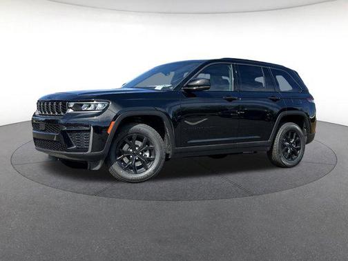 2026 Jeep Grand Cherokee Altitude