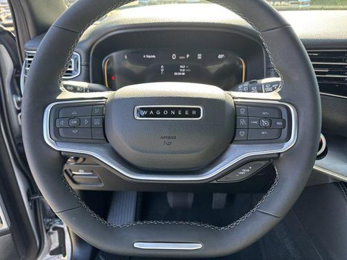 2025 Jeep Wagoneer Series II Super 4x4