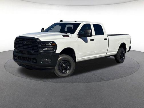 2026 RAM 2500 Tradesman Crew Cab 4x4 8' Box