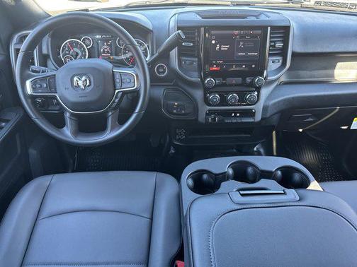 2026 RAM 2500 Tradesman Crew Cab 4x4 8' Box