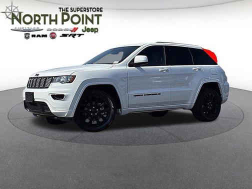 2022 Jeep Grand Cherokee Laredo